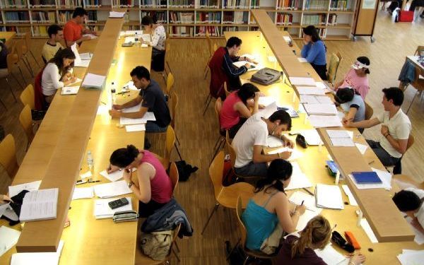 Defensoría logra que graduandos reciban reembolsos de universidades por servicios no prestados defensoria-logra-que-graduandos-reciban-reembolsos-de-universidades-por-servicios-no-prestados
